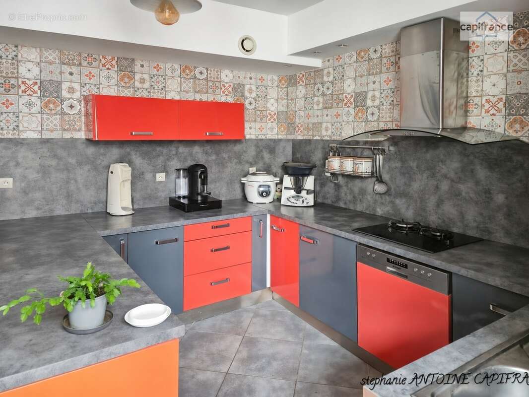 ORTHEZ – Maison de 103 m² avec jardin et grange - photo 5