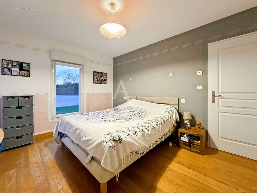 Maison à LE PERRIER