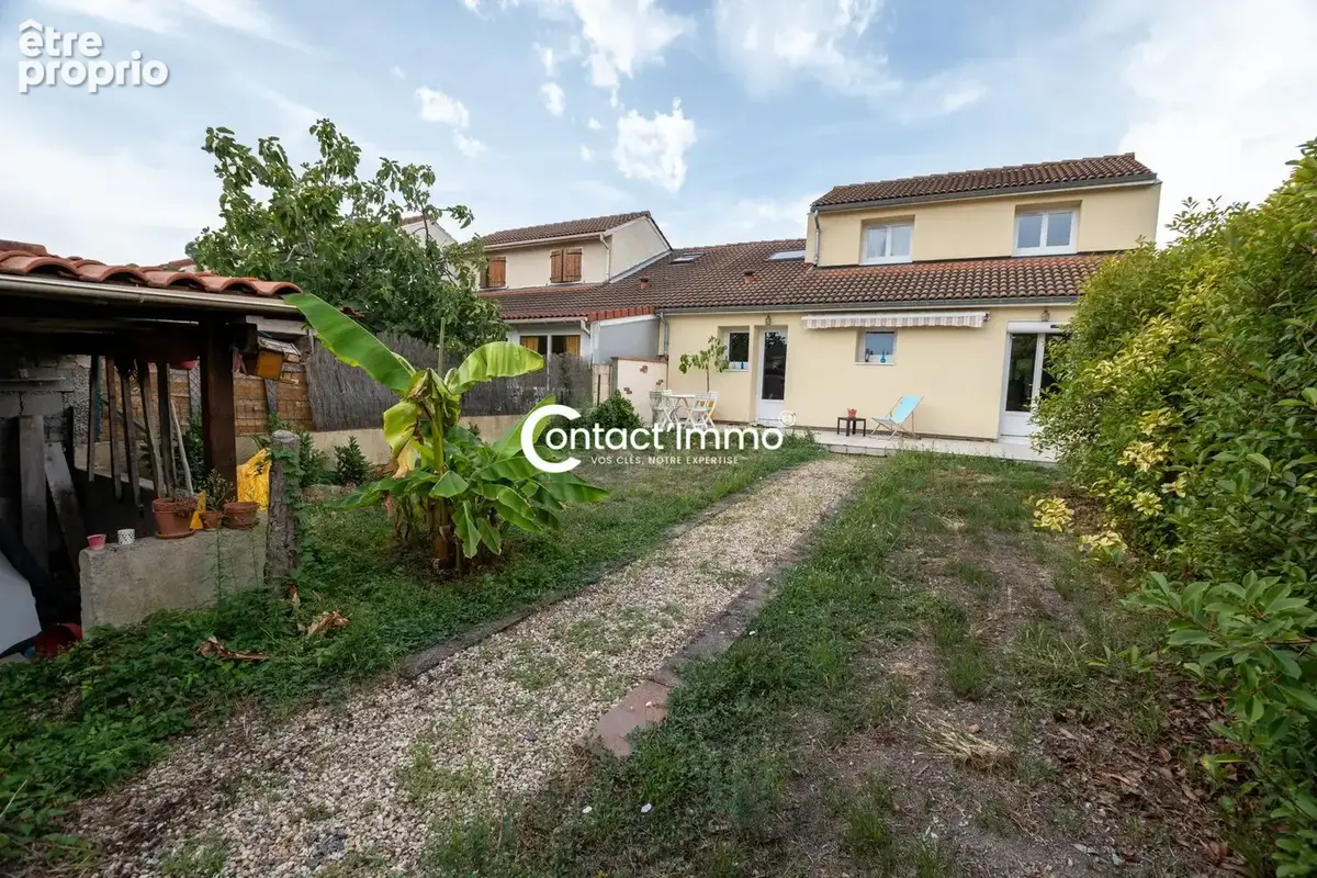 Maison 3 pièces 93 m² à vendre à Riom (63200) - photo 6