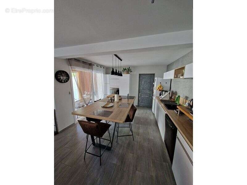 Maison 82 m² à Le Poet-Laval  - photo 5