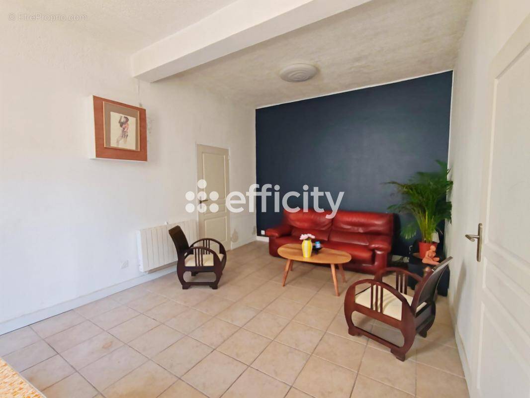 Appartement à MARSEILLE-16E
