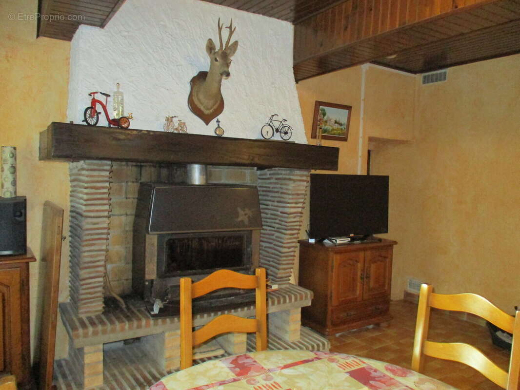 Maison à CHATEAU-CHINON(VILLE)