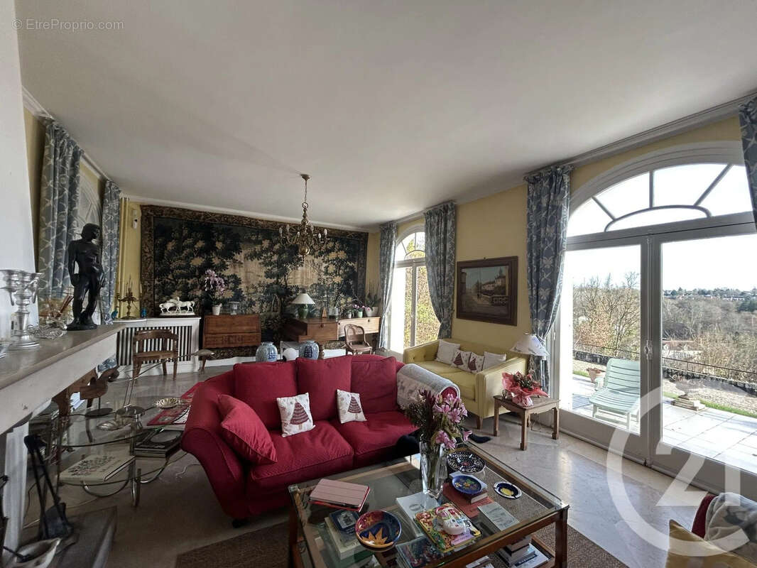 Maison à SAMOIS-SUR-SEINE