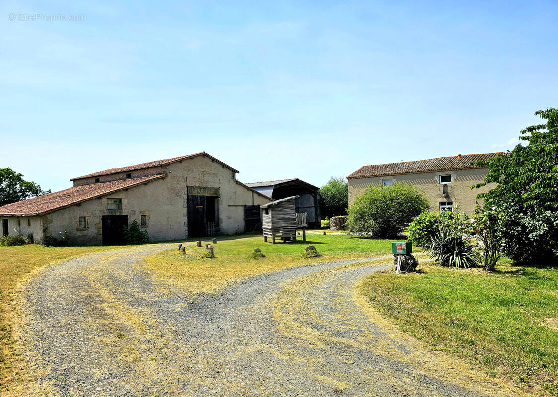 Maison à LA RENAUDIERE