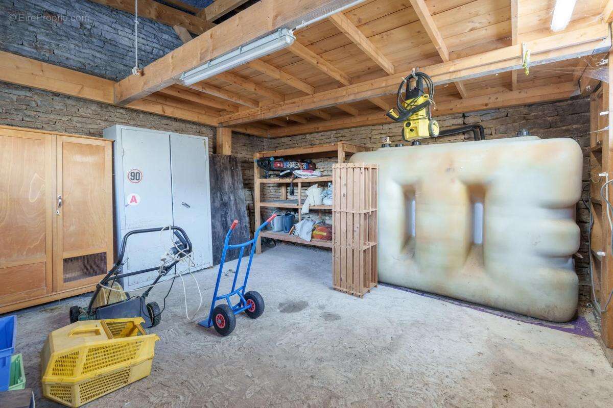 Maison à FRANCHEVILLE