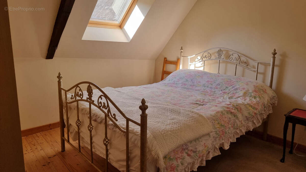 CÔTES D'ARMOR, Proche de Mur-de-Bretagne, Belle maison individuelle de 3/4 chambres, vendue meublée - photo 10