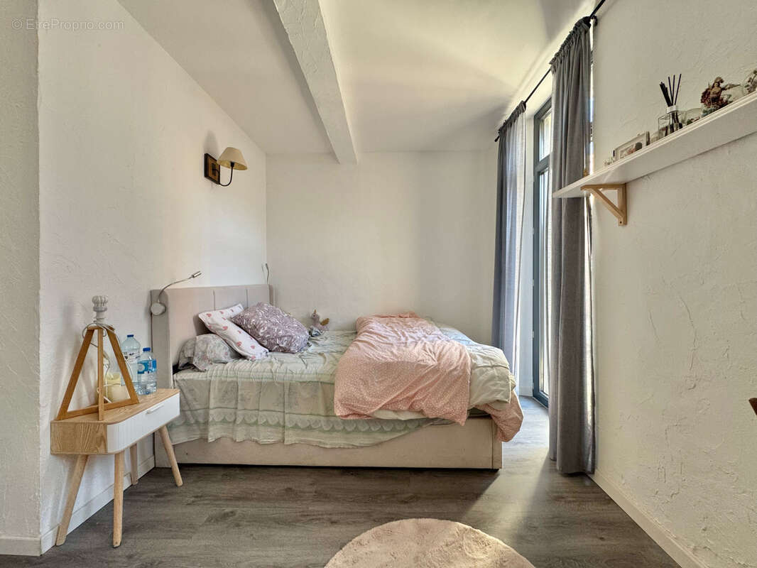 Appartement à HYERES