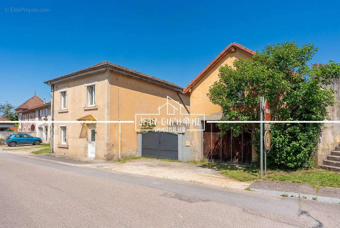 Maison à CHENIMENIL