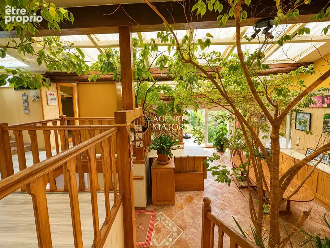 Maison de caractère avec de nombreuses dépendances ! - photo 18