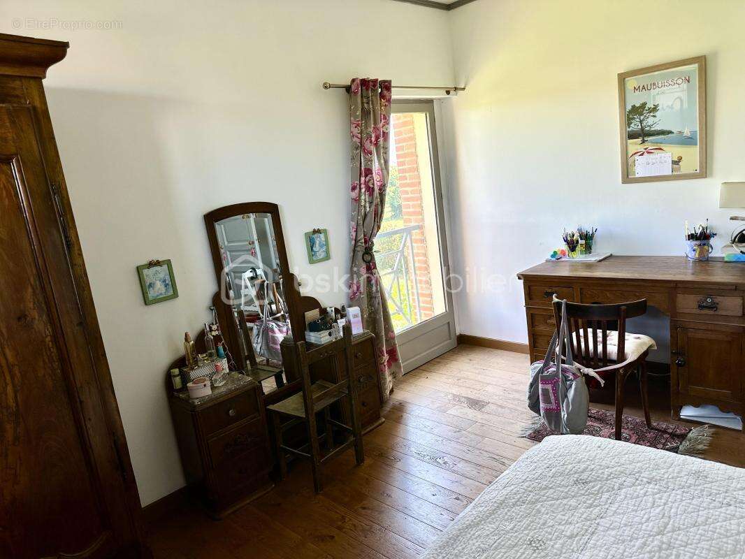 Elegante toulousaine de caractere - photo 23