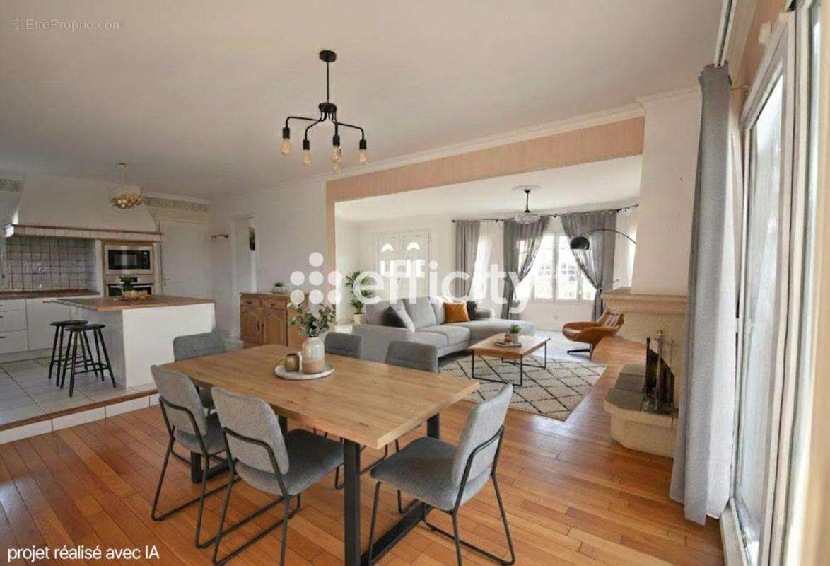 Maison à LOGONNA-DAOULAS