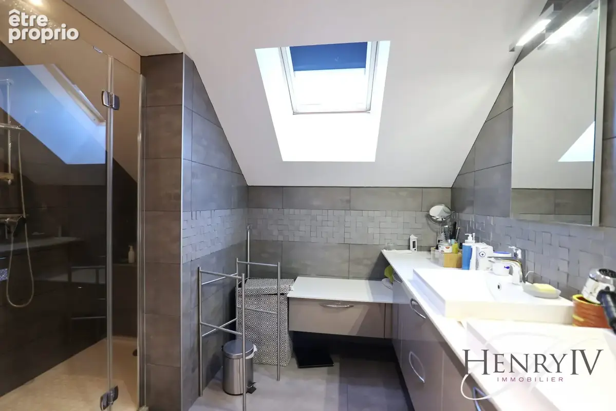 Maison 6 pièces 160 m² à vendre à Theys (38570) - photo 9