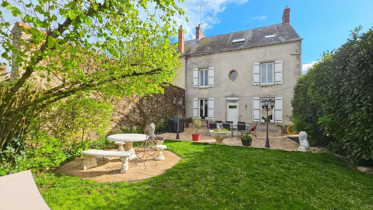 Maison à ANGERVILLE