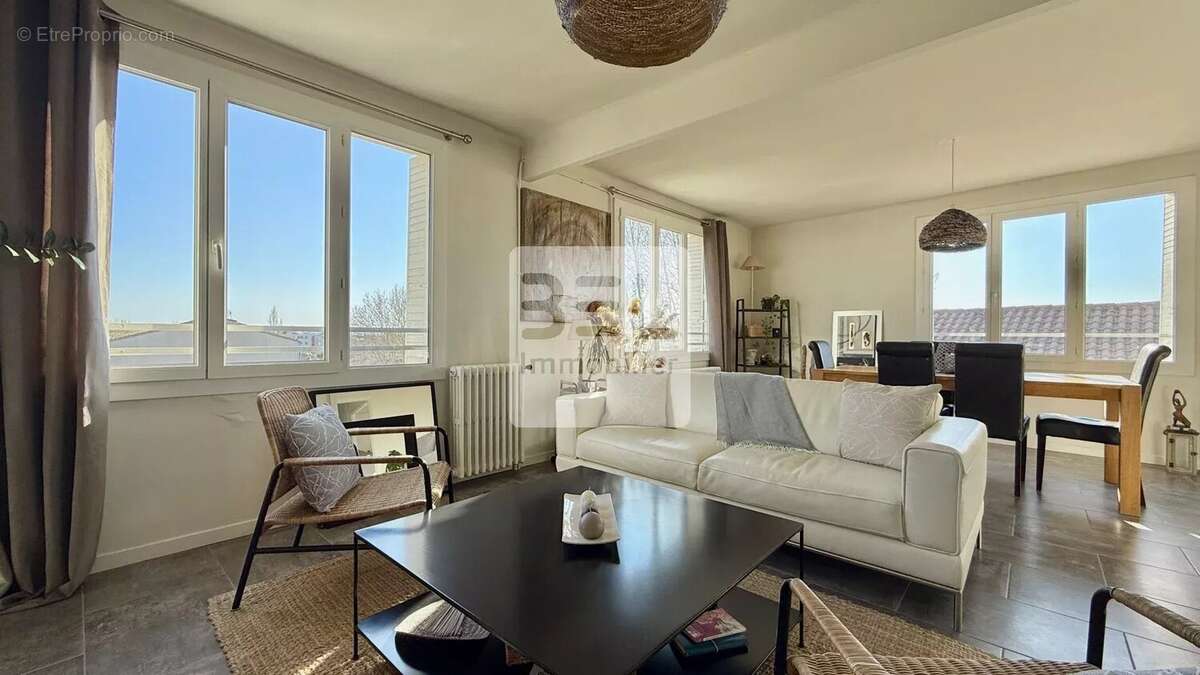 Appartement à ORANGE