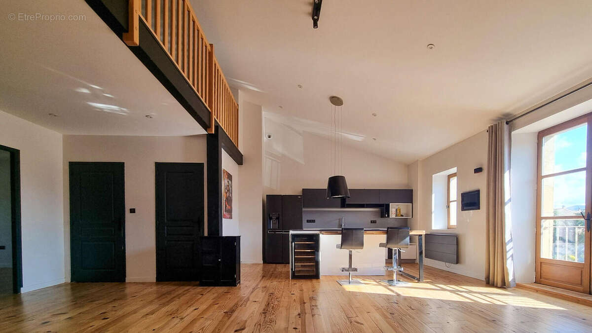 20251014151559 - Maison à MIREPOIX