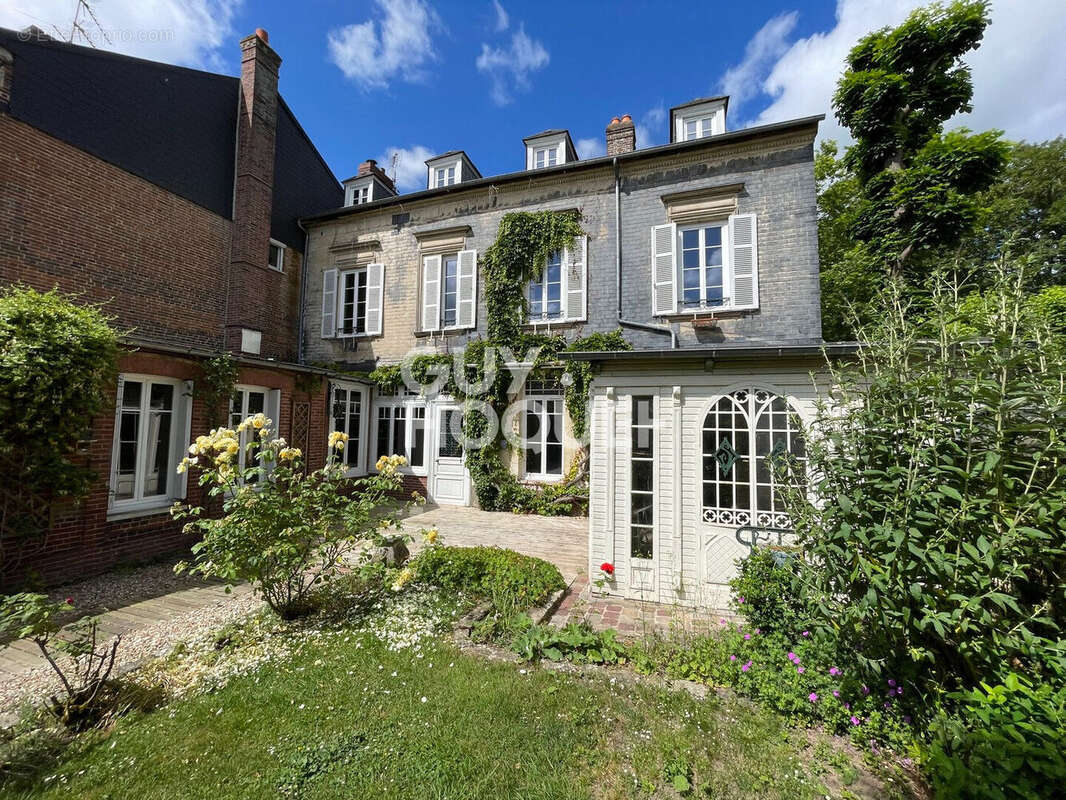 Maison à BERNAY