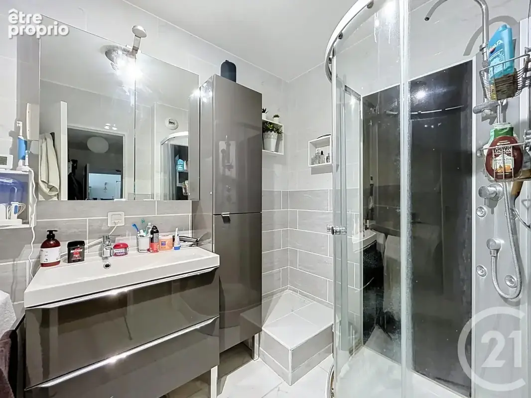 Appartement 65 m² à Dammarie-Les-Lys  - photo 8