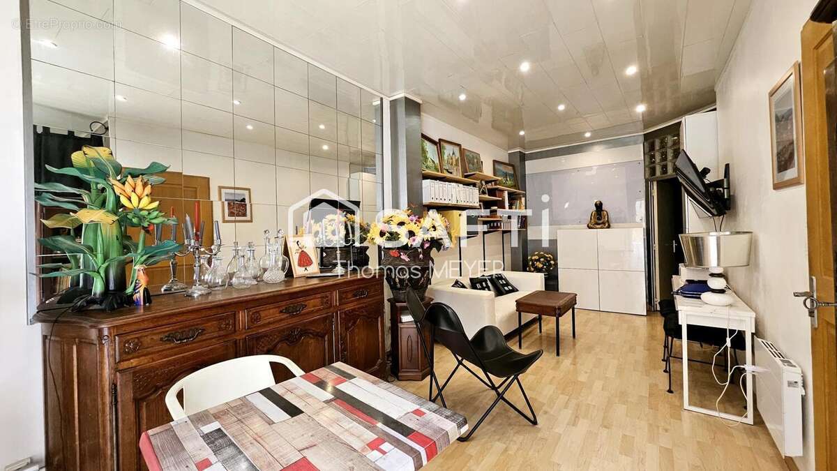 Photo 2 - Appartement à CUCURON