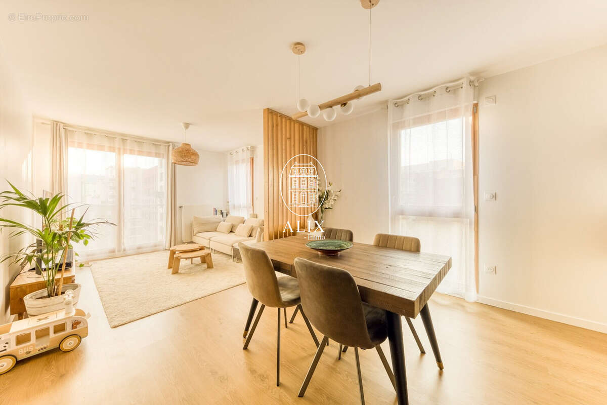 Appartement à ASNIERES-SUR-SEINE