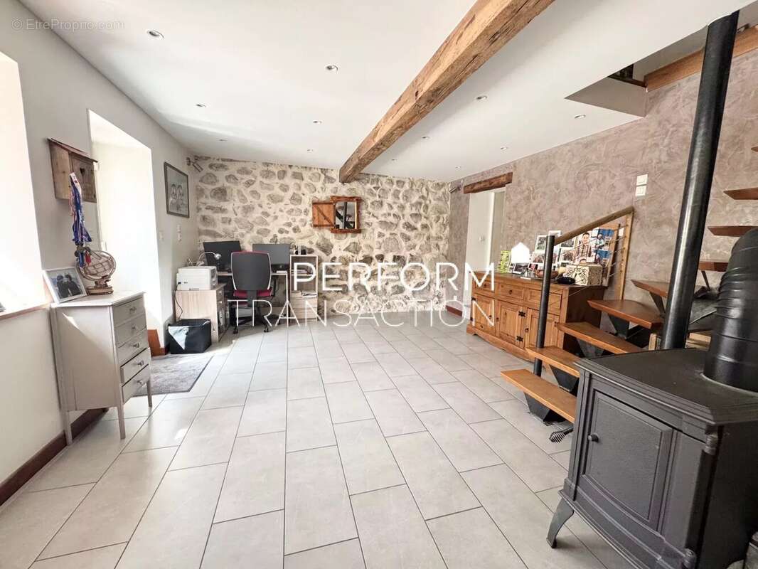 Maison à SAINT-PAUL-DE-VARCES