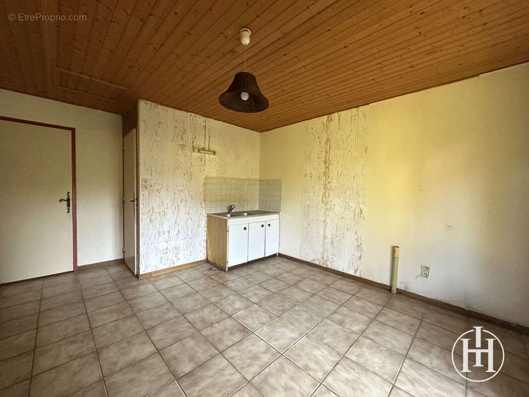 Maison à CHARENTON-DU-CHER