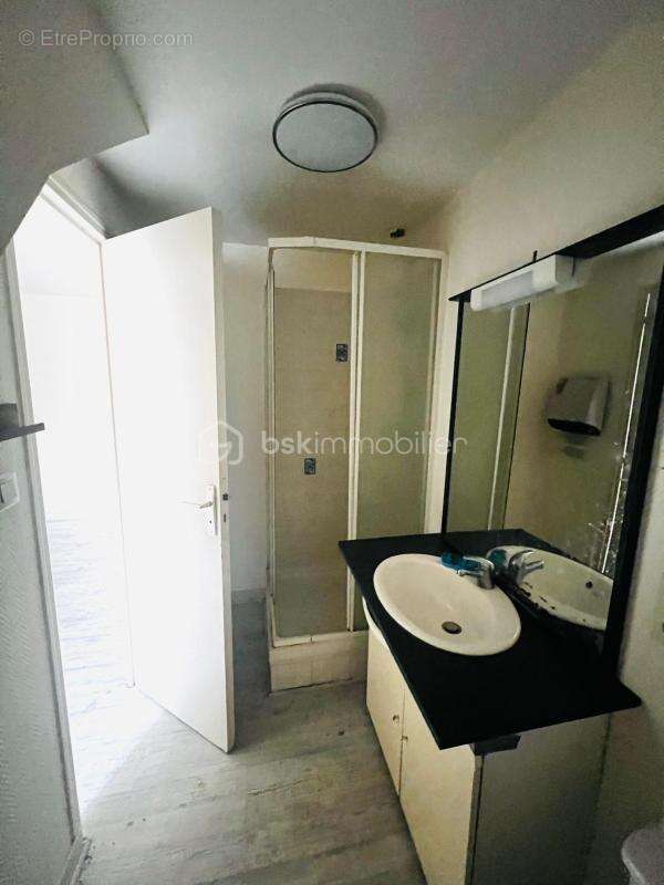 Appartement à FOUGERES