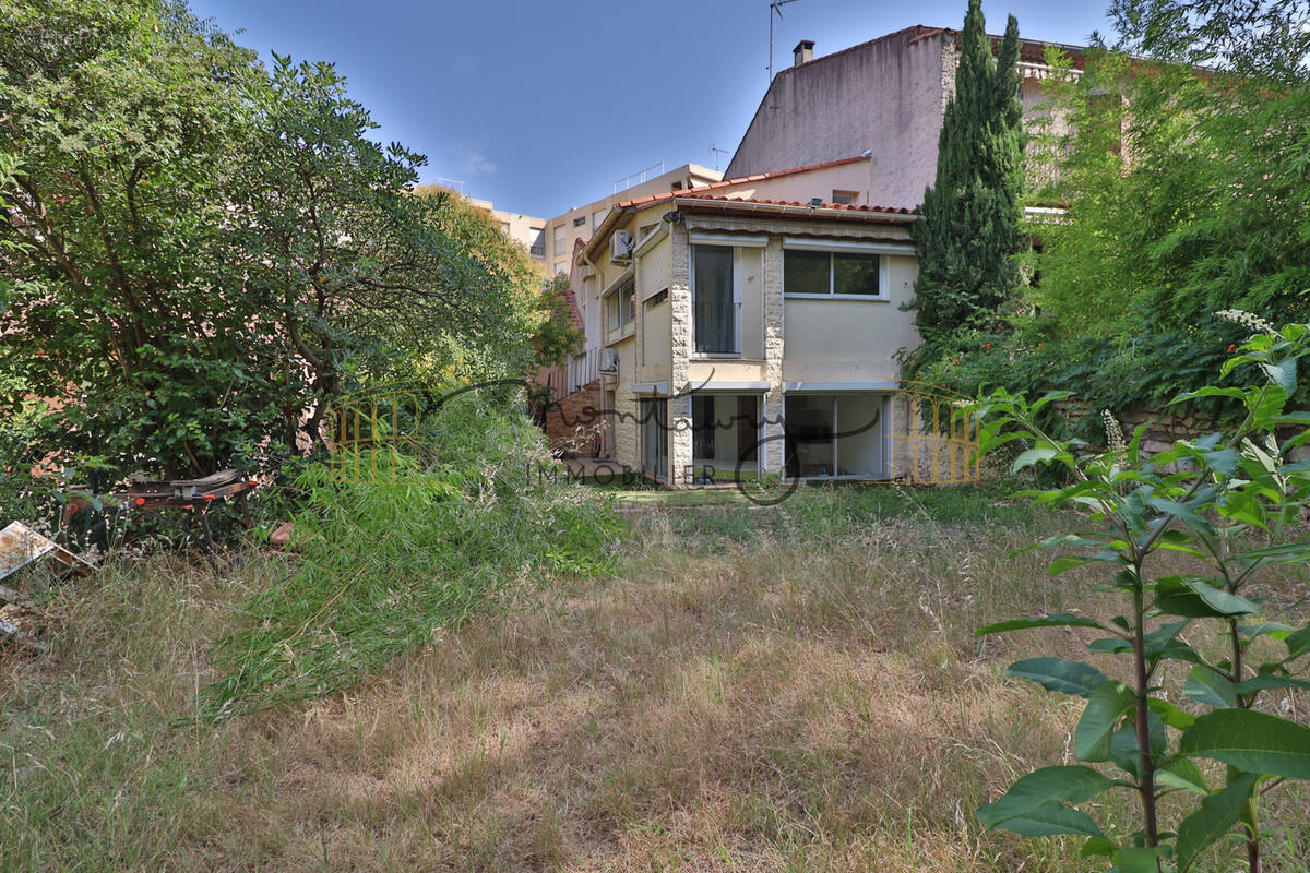 Nîmes maison de ville avec jardin, gge et studio indép - photo 7
