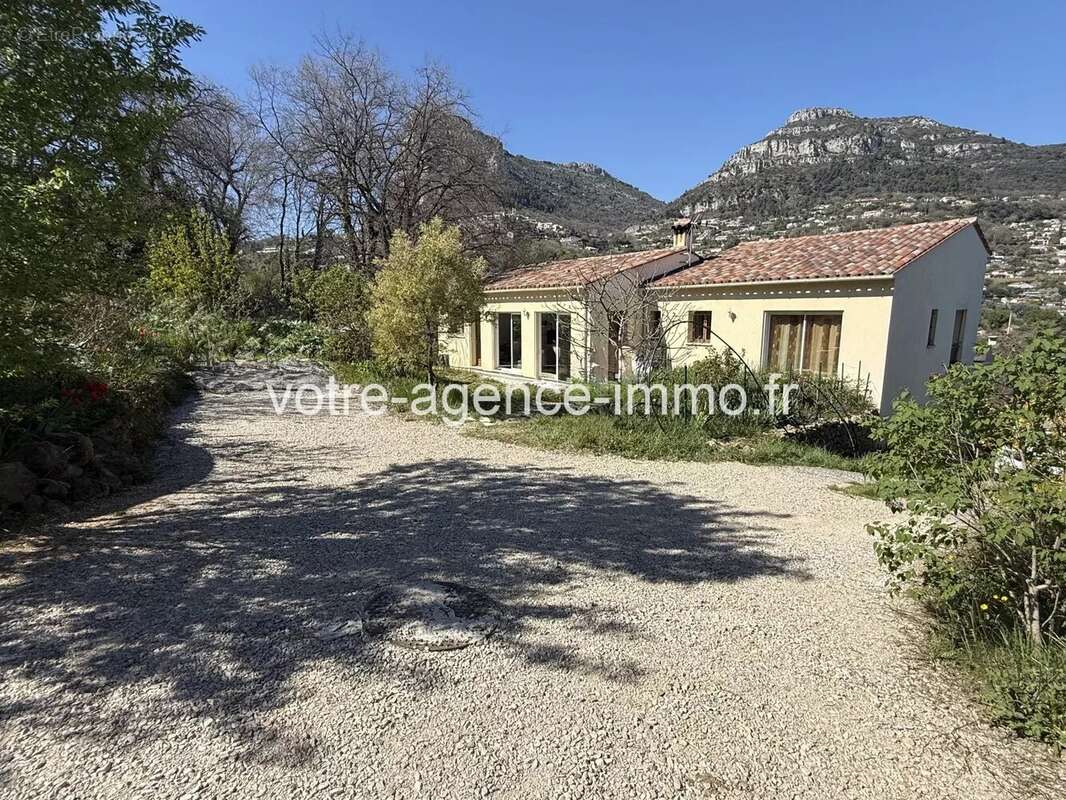 Maison à SAINT-JEANNET