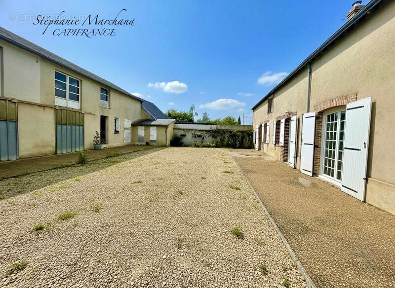 Maison à CHARTRES