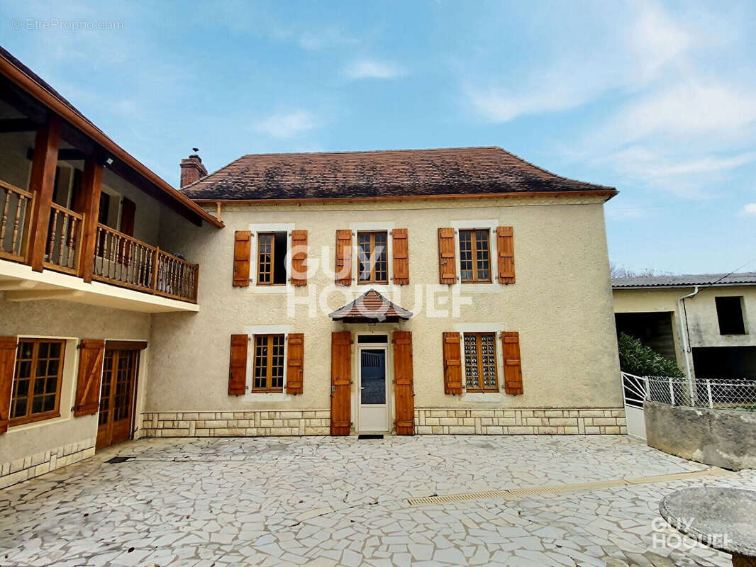 Maison à HAGETMAU