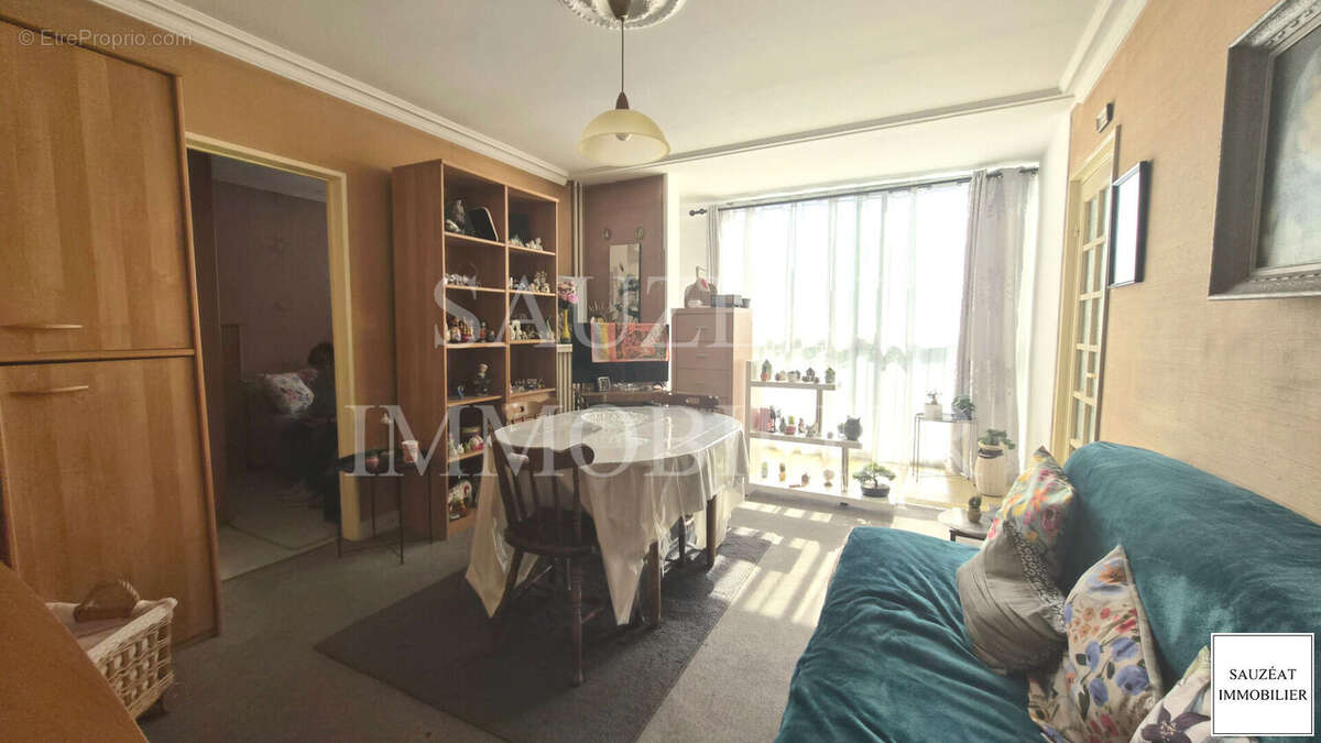 Appartement à BAGNEUX