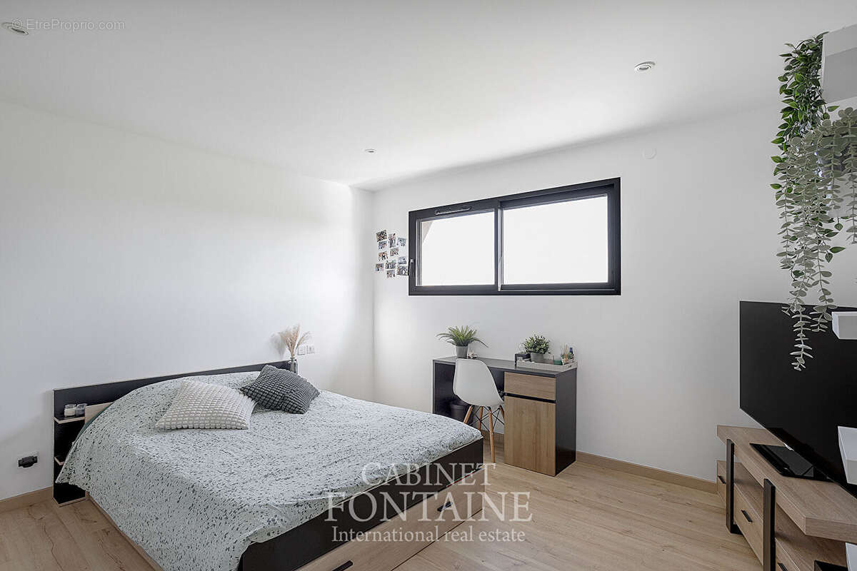 Belle Maison contemporaine - photo 9