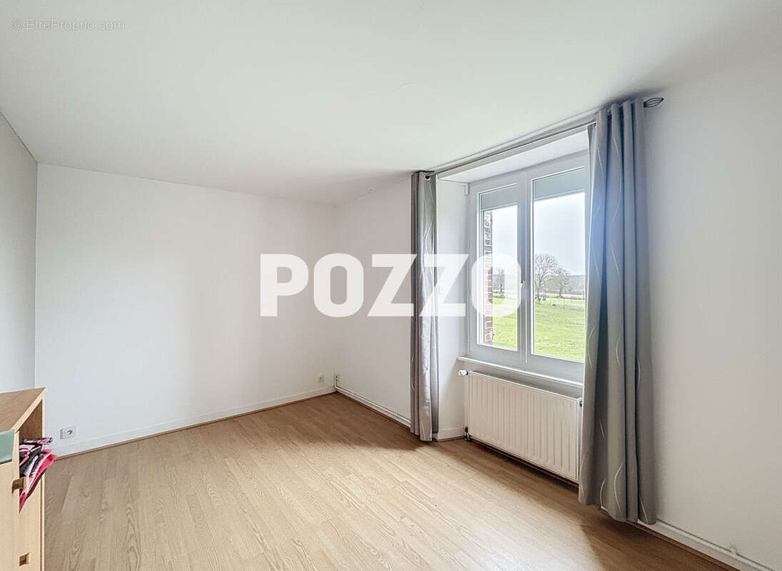 Maison à MONTFIQUET