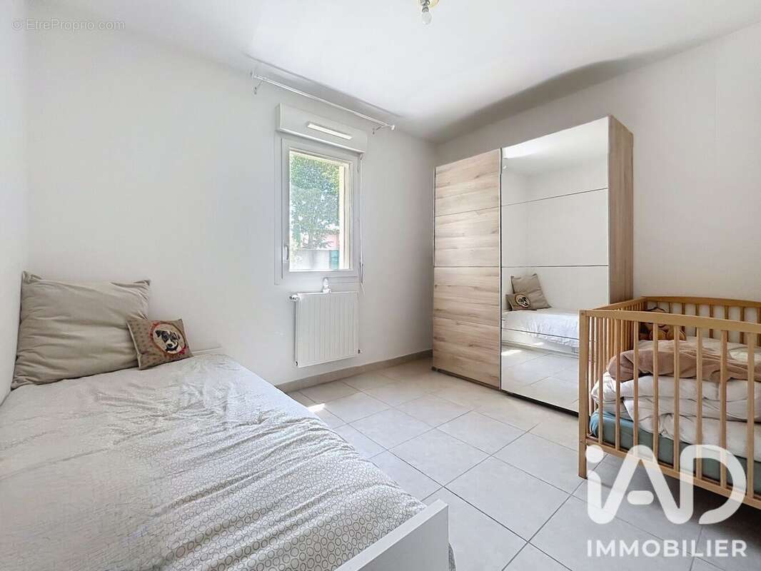 Appartement 60 m² à Le Thor  - photo 8