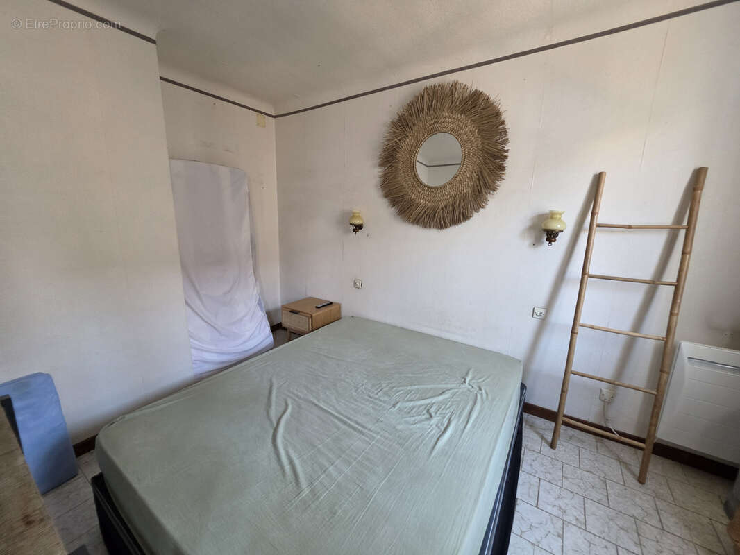 Maison de village avec cour et garage - photo 11