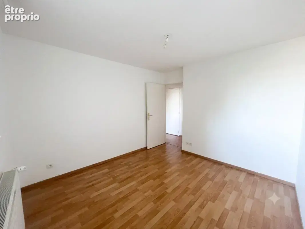 Appartement 4 pièces lumineux avec terrasse, garage et parking à Kurtzenhouse - photo 4