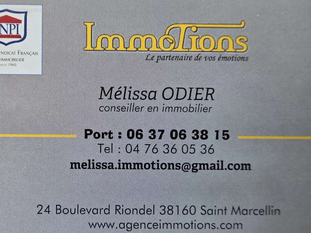 Appartement à SAINT-ETIENNE