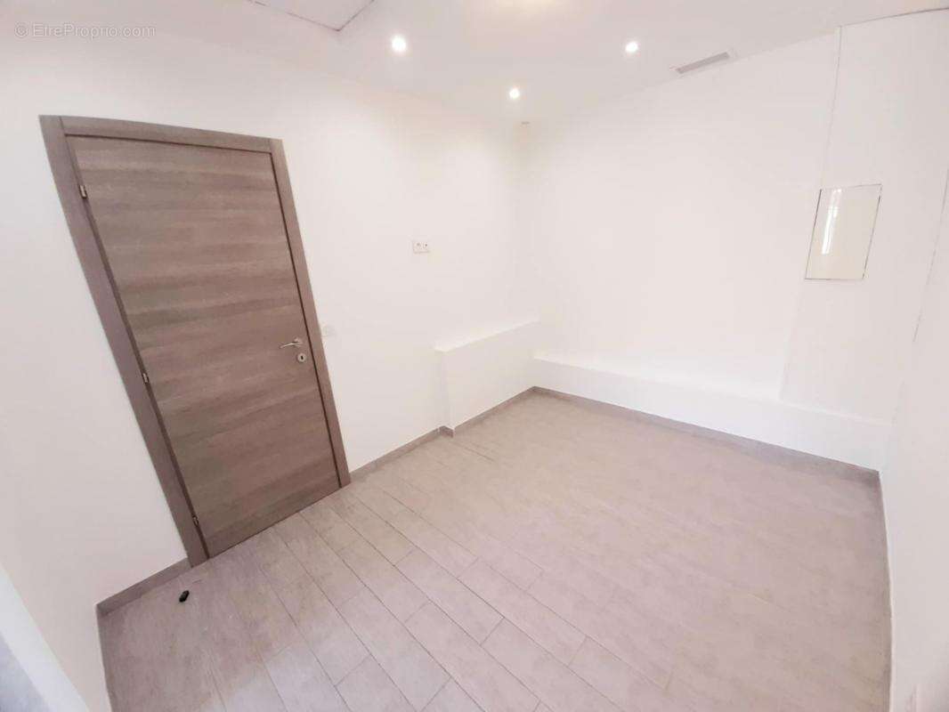 Maison à JONQUIERES