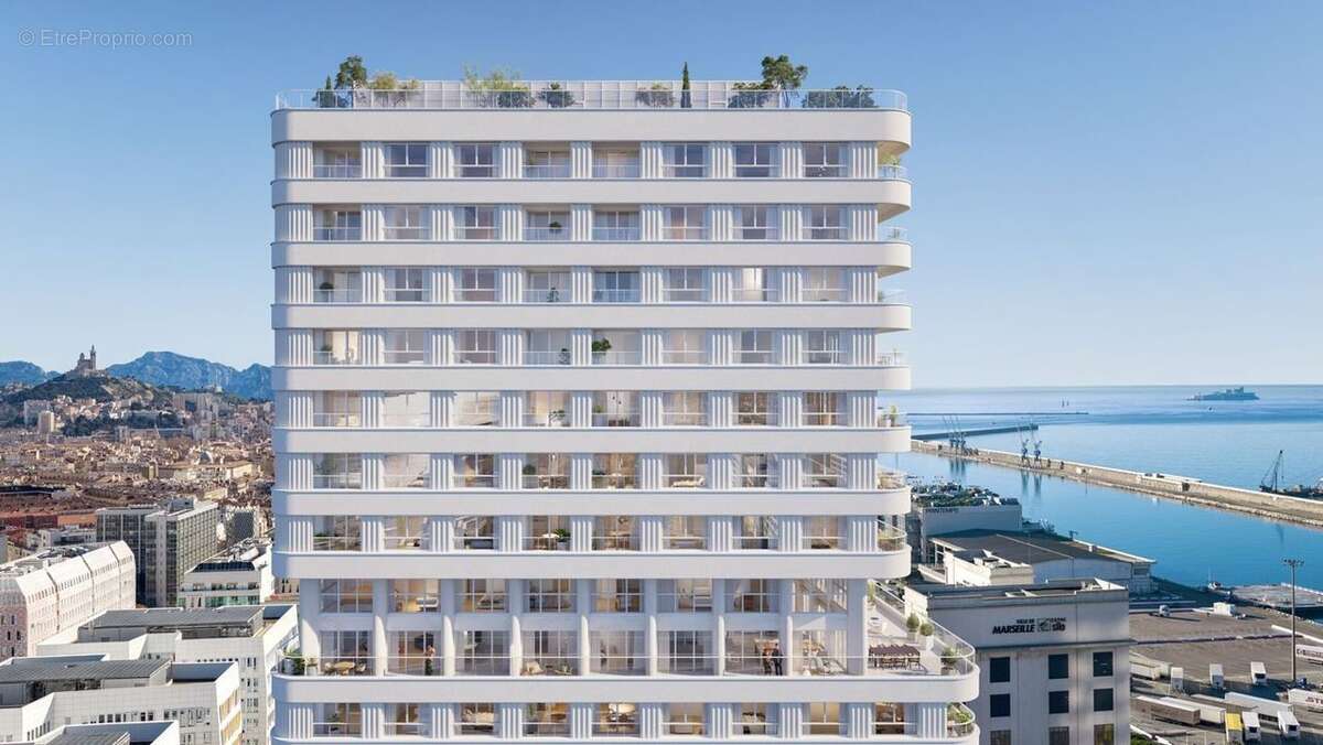 Appartement à MARSEILLE-2E