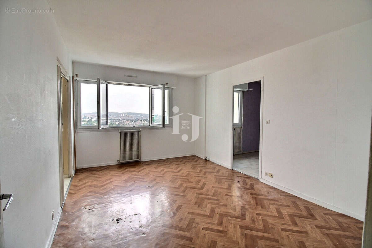 Appartement 3 pièces à vendre à Épinay-sur-Seine - Idéal primo-accédant - photo 2