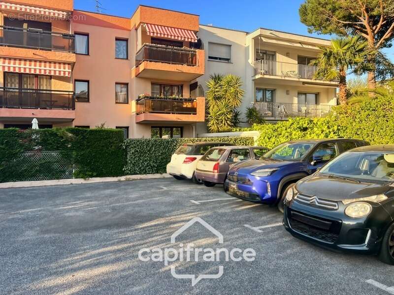 Appartement à SAINT-RAPHAEL
