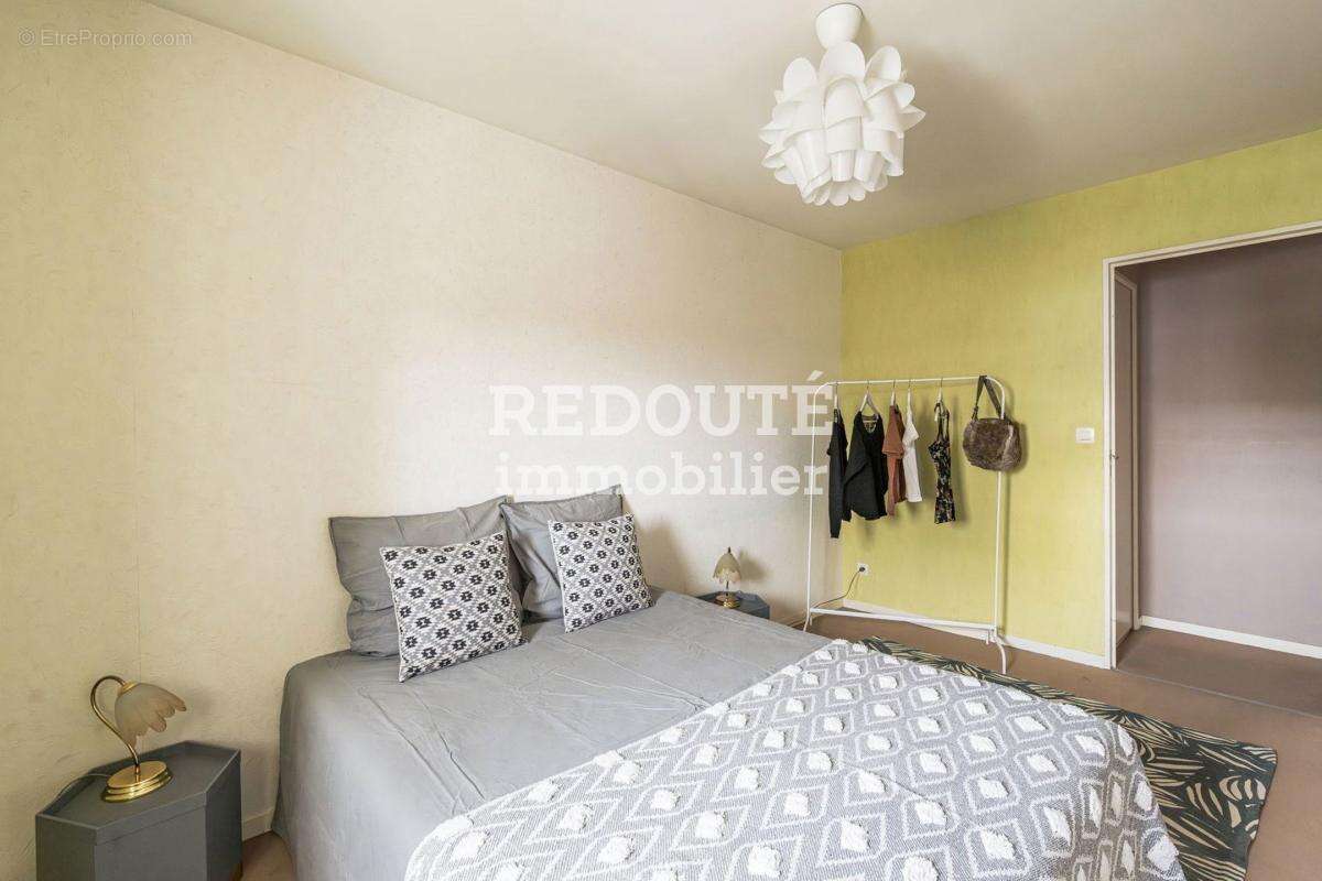 Appartement à TINQUEUX