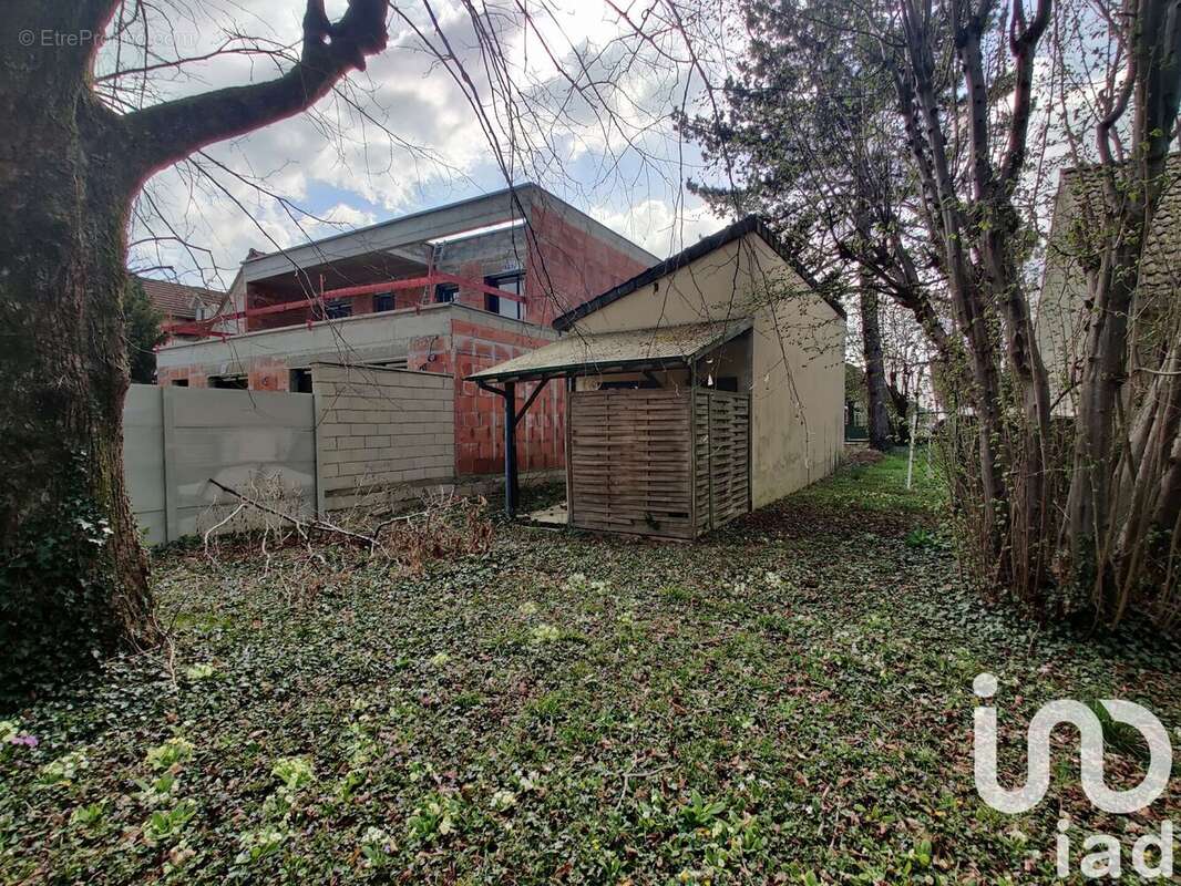 Photo 4 - Terrain à CHAMPS-SUR-MARNE