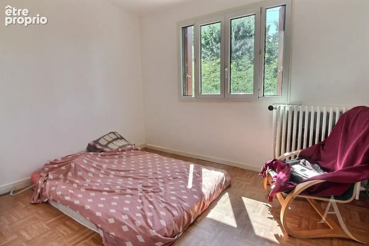 Le calme à deux pas du métro : 4 chambres et jardin à Chevilly-Larue - photo 5