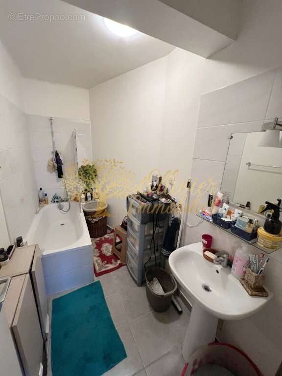 Appartement à PONTAULT-COMBAULT