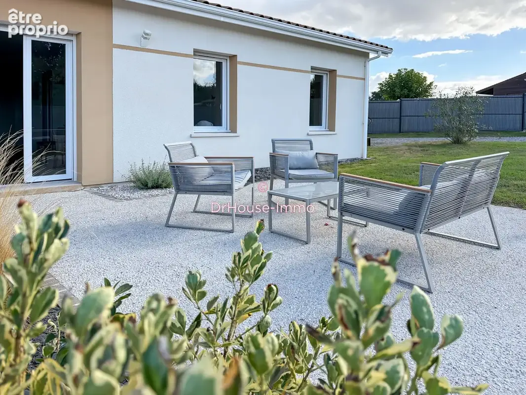Maison 4 pièces 86 m² à vendre à Cussac-Fort-Medoc (33460) - photo 4