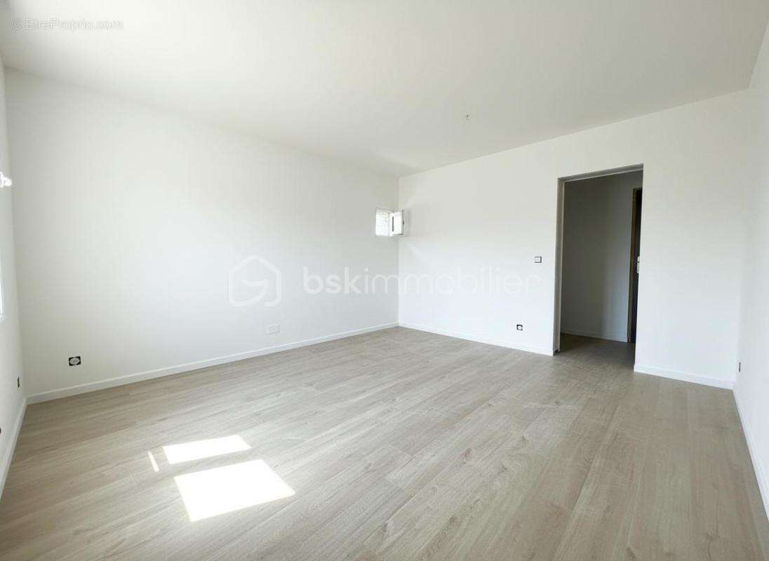 Studio entièrement renové + parking – aix-les-bains - photo 4