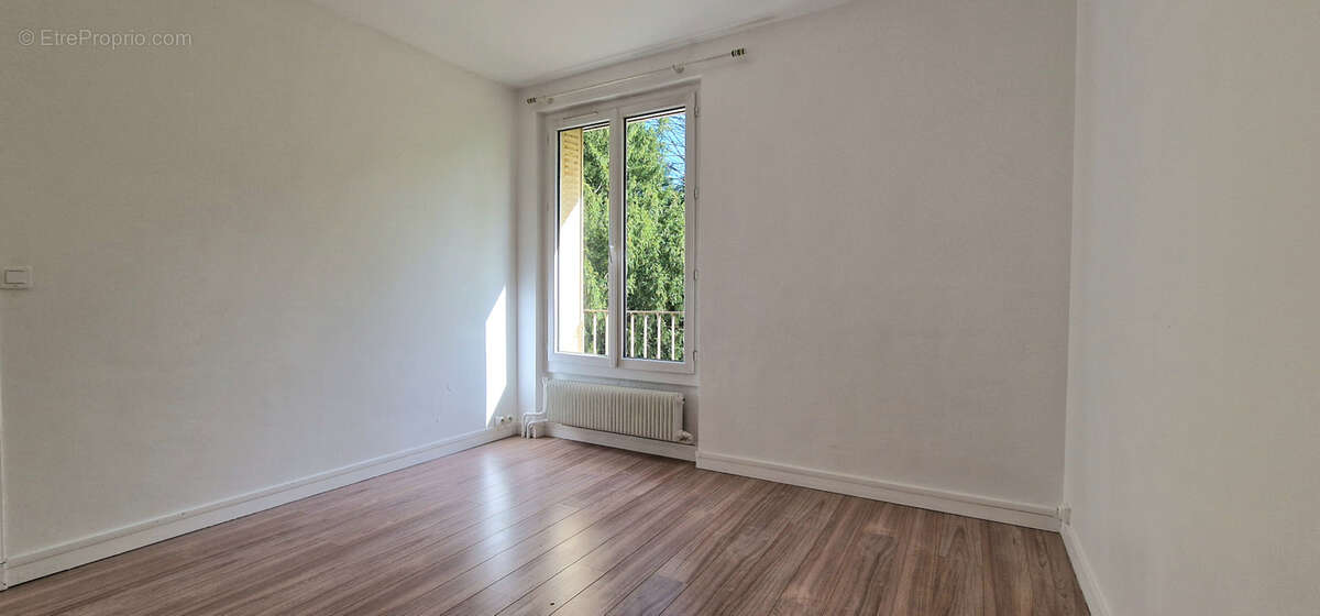 Centre-Ville - Appartement 4 Pièces - photo 10
