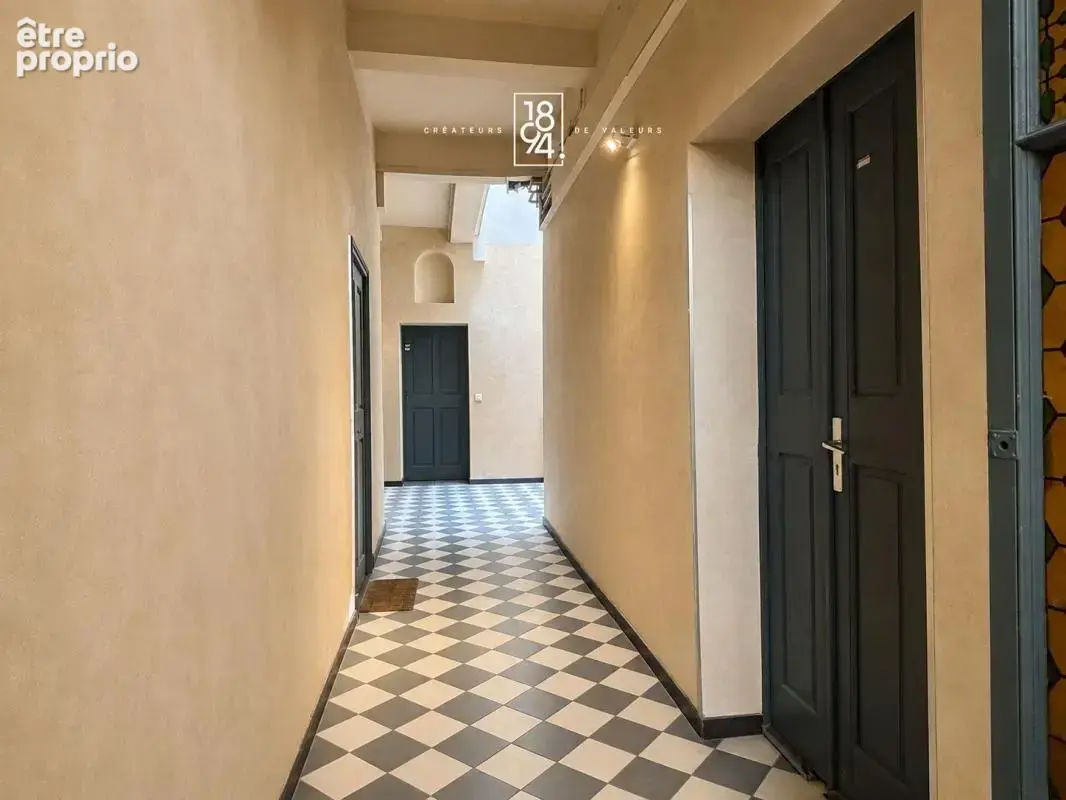 Appartement T2 et Mezzanines à vendre Aix-En-Provence Centre Historique 60 m² - photo 6