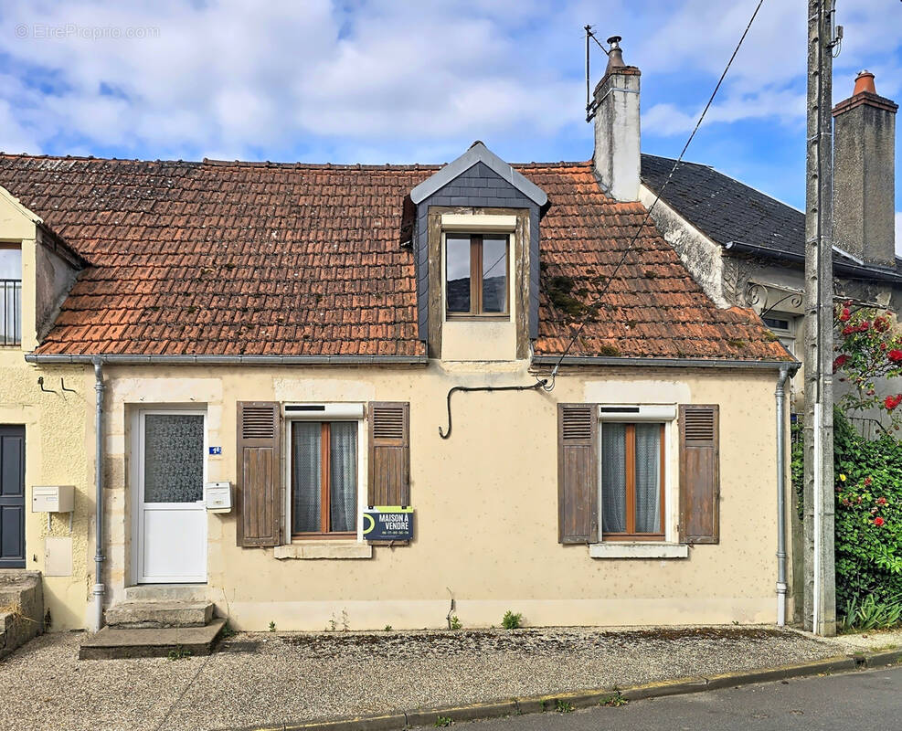 Maison à TRACY-SUR-LOIRE